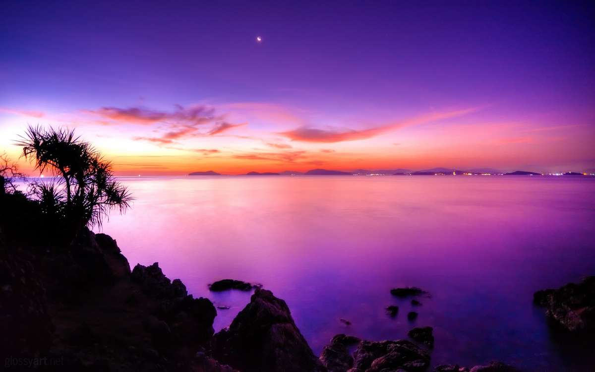 https://cdn.nettruyenca.com/185/185633/bt2104-4150792-sunset-moonrise.jpg