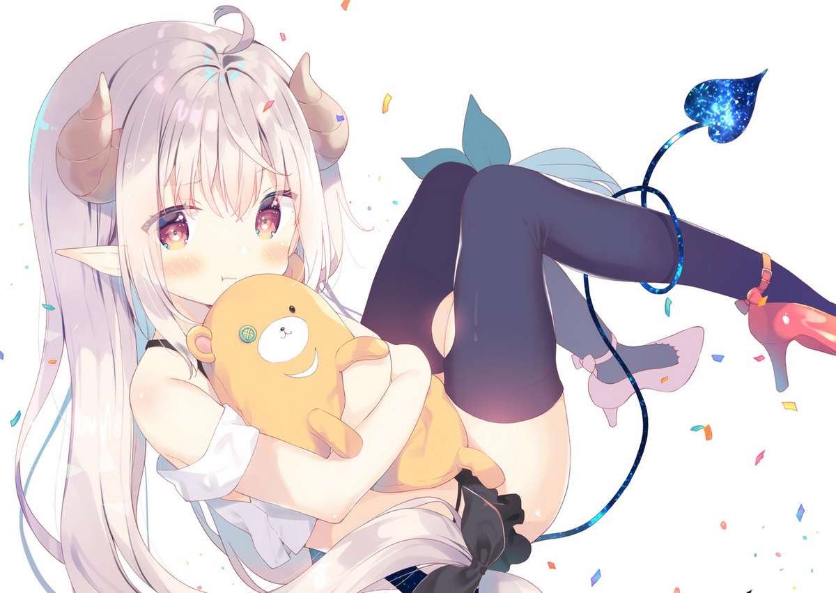 https://cdn.nettruyenca.com/464/464913/konachancom-302113-blush-demon-gray-hair-horns-loli-long-hair-original-pointed-ears-red-eyes-tail-teddy-bear-thighhighs-waifu2x-yuizaki-kazuya.jpg